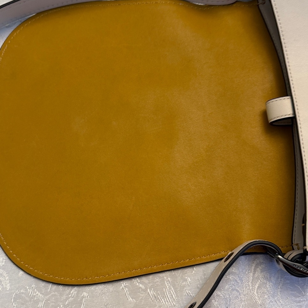 Coach X Disney Saddle crossbody bag❤️ - Picture 8 of 12